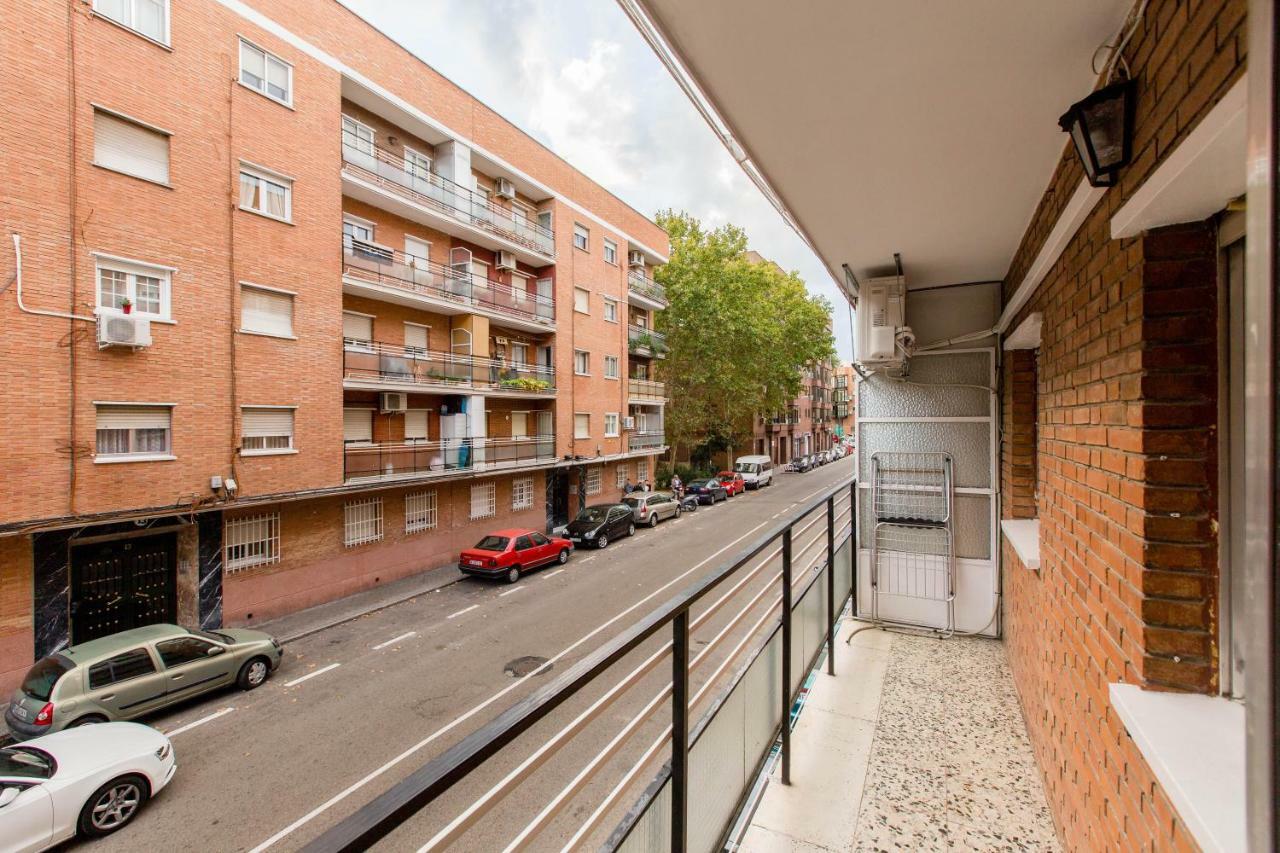 3 Habitaciones Apartamento Temporada Lucero 3 Habitaciones Madrid Bagian luar foto